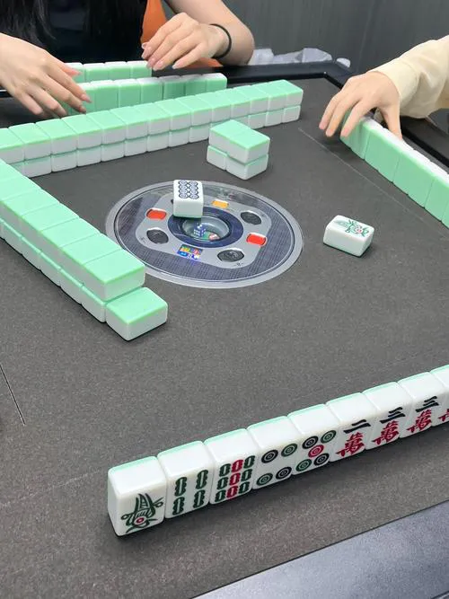 四人麻将单机版免费下载，无需流量尽情体验！