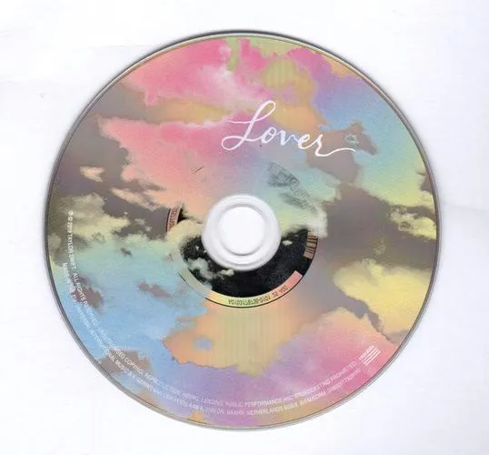 《Loverse v0.2503 中文版》双端深度评测：2.4G多线叙事SLG 动态抉择×跨次元情缘