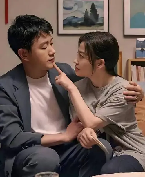 《沉沦的她终于背叛了丈夫》汉化中文版