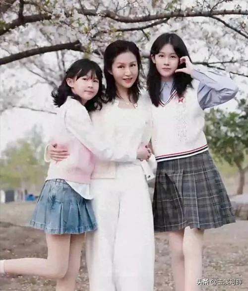 《相良家母女花》Ver1.0 汉化中文版