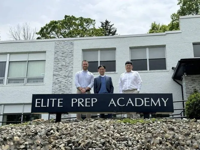 《精英学院(Academy of the Elite)》v0.6 汉化中文版