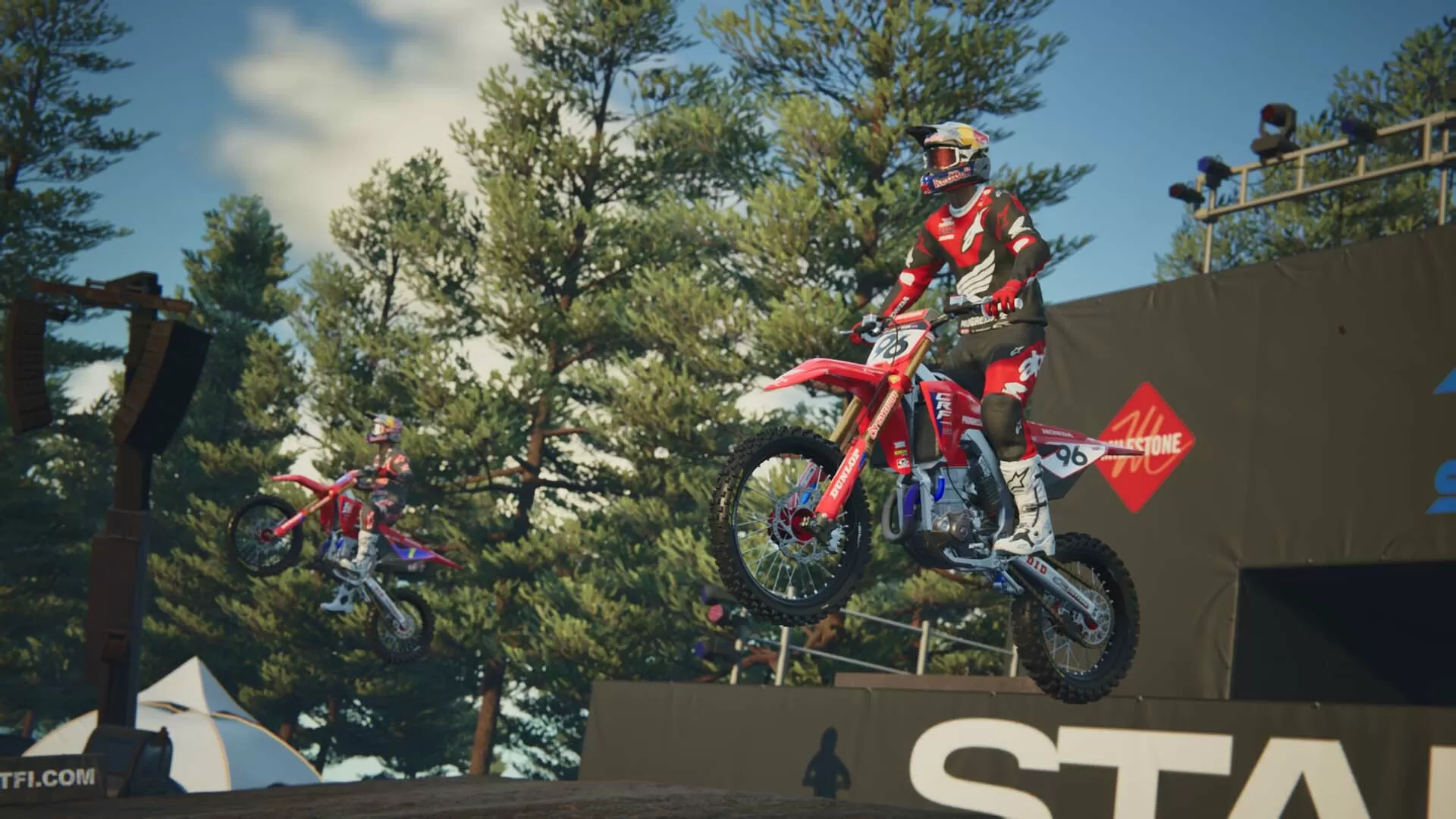 怪物能量超级越野赛车25／Monster Energy Supercross 25 – The Official Video Game